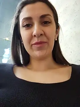 Doctor-Laura naked stripping on cam for live sex video chat