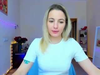 Erika-lovely nude in hot Live Sex Chat