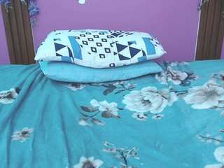 SEXYCURLY18 nude in hot Live Sex Chat
