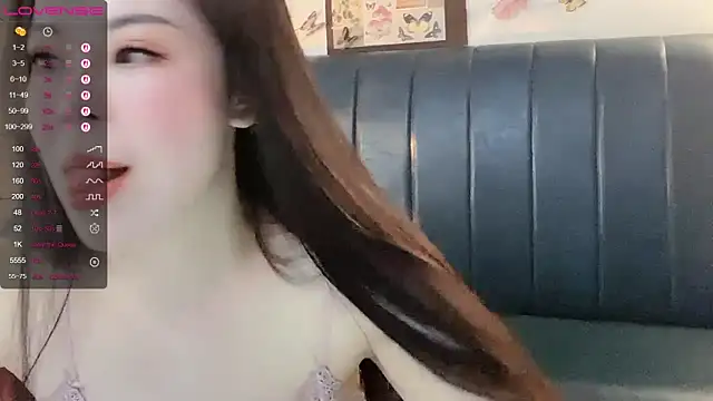 A_YC_001 naked stripping on cam for live sex video chat