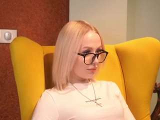 BridgetCordner nude in hot Live Sex Chat