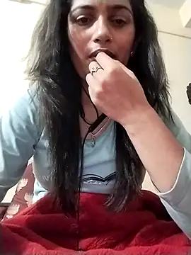 CUTETANIYA naked stripping on cam for live sex video chat