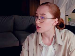 MaidaFeltham nude in hot Live Sex Chat