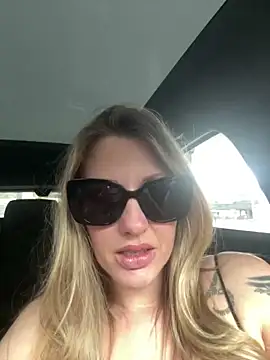 Megan_off naked stripping on cam for live sex video chat
