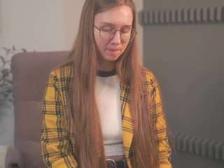 OdiliaGee nude in hot Live Sex Chat