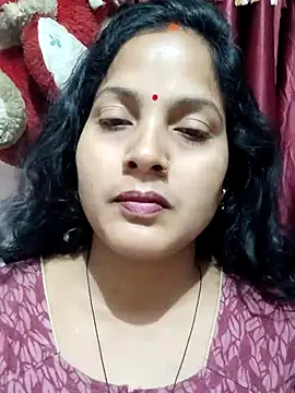 Arini_Arora naked stripping on cam for live sex video chat