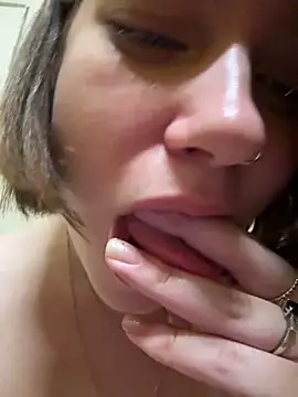 lucy-joy naked stripping on cam for live sex video chat