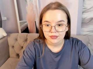 Radiana-Fairy nude in hot Live Sex Chat