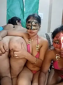 Soni_hotty naked stripping on cam for live sex video chat