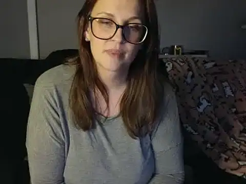 TheBustyHouseWife naked stripping on cam for live sex video chat