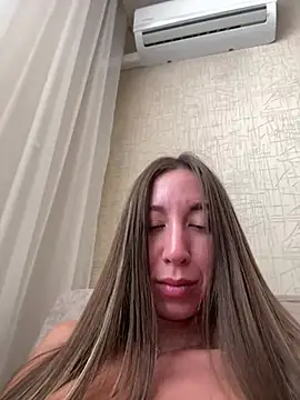 Eva_SweetCatt naked stripping on cam for live sex video chat