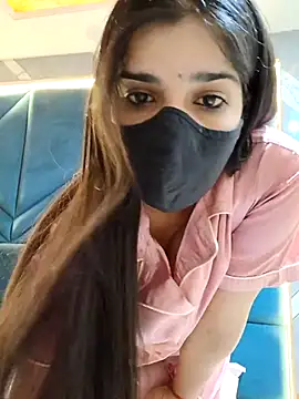 lilmisscutie naked stripping on cam for live sex video chat