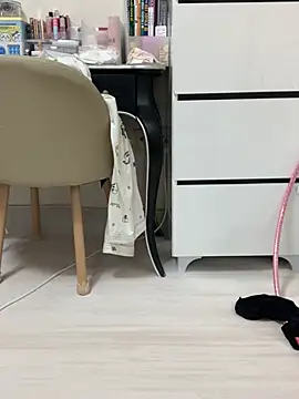 zaizaiNono naked stripping on cam for live sex video chat