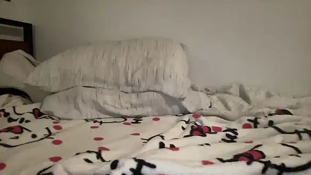 zoweybunnyy naked stripping on cam for live sex video chat