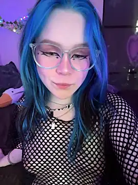 MaddisonHaas naked stripping on cam for live sex video chat