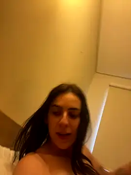 Morguisssz naked stripping on cam for live sex video chat