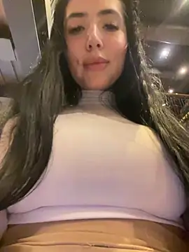 oh_nina naked stripping on cam for live sex video chat