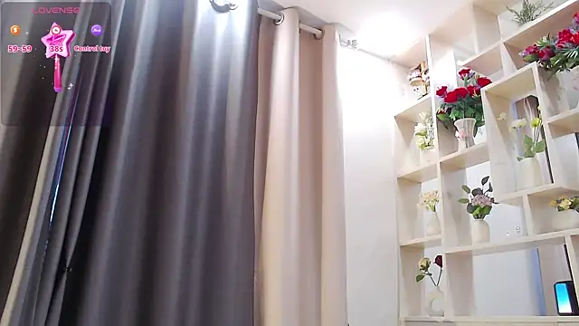 stella_lolio naked stripping on cam for live sex video chat