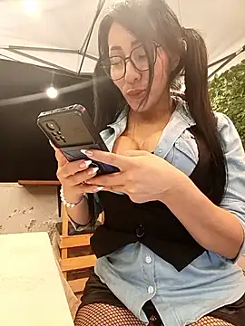 Isabellitasexi38 naked stripping on cam for live sex video chat