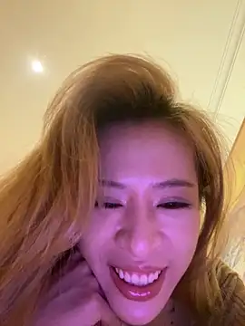 miumiu-66 naked stripping on cam for live sex video chat