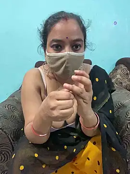 SEXI-bhabhi-rimi naked stripping on cam for live sex video chat