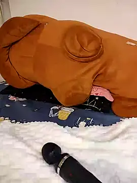 -Bianca- naked stripping on cam for live sex video chat