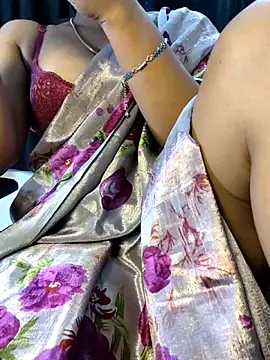 Malluvibez naked stripping on cam for live sex video chat