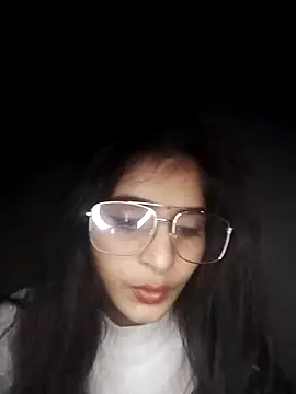 Sexey-Puja naked stripping on cam for live sex video chat