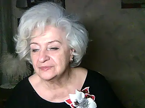 ValeriaKroww naked stripping on cam for live sex video chat