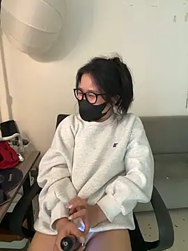 Vn___CUA naked stripping on cam for live sex video chat