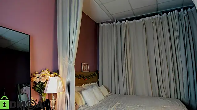 Dearly_Emily naked stripping on cam for live sex video chat
