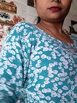 Hot-Pooja25 naked stripping on cam for live sex video chat