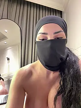Blackpearll1 naked stripping on cam for live sex video chat