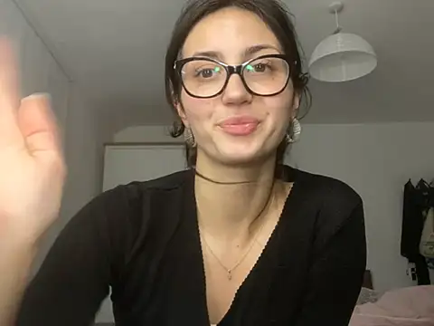 Ellamay06 naked stripping on cam for live sex video chat