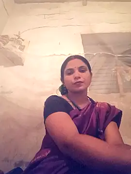 Notyriya7 naked stripping on cam for live sex video chat
