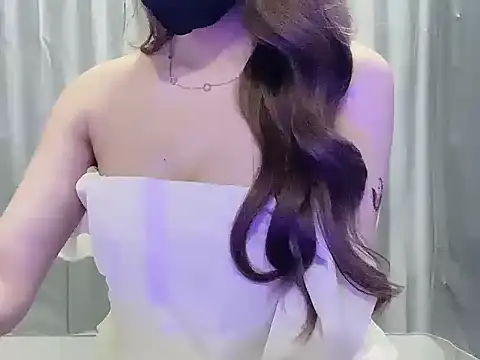 Mian_Pussy naked stripping on cam for live sex video chat