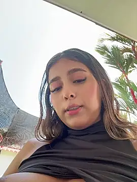 Valeria-escobar naked stripping on cam for live sex video chat