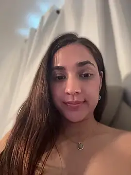 __amcutefatima naked stripping on cam for live sex video chat