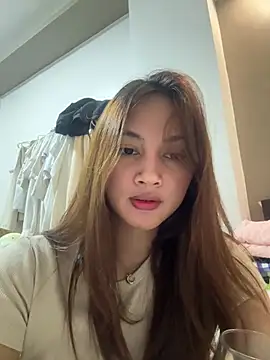 LanySylvia naked stripping on cam for live sex video chat