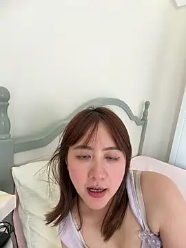 Yang_127 naked stripping on cam for live sex video chat
