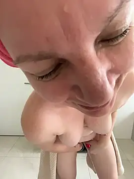 l4dyc4pricorn76 naked stripping on cam for live sex video chat