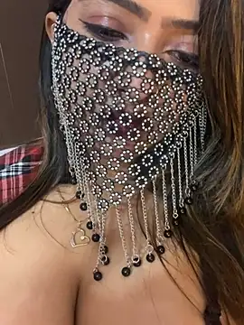 Wildbitchfuckk naked stripping on cam for live sex video chat
