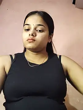 Queen_111 naked stripping on cam for live sex video chat